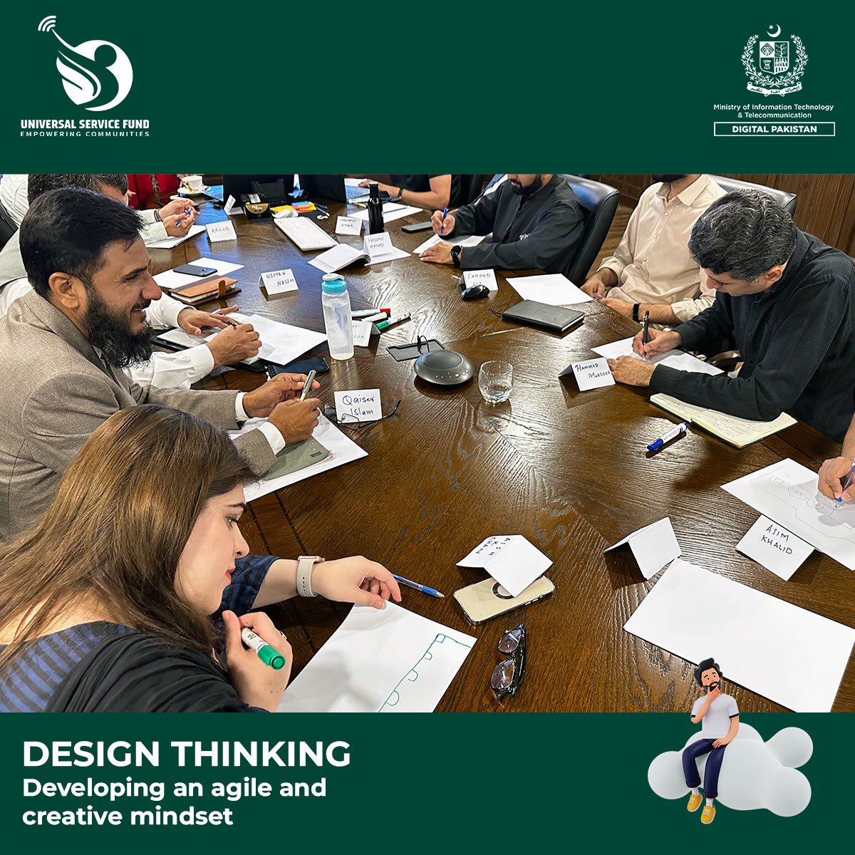 USF_Pak's tweet image. USF's #DesignThinking training with @SamarHOfficial explored innovative solutions through collaboration and iteration, empowering them to respond to the fast pace of digitalization and stand out from the competition. #CreativeProblemSolving to unlock the team's full potential!…