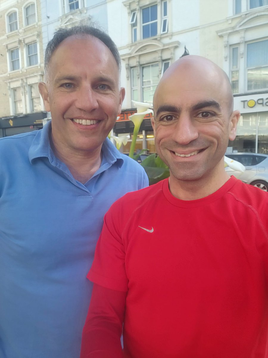 A year ago today I was going through a rough patch. My dear friend @DrJonGoldin reached out to me & we met up for a cuppa in North London. Jon provided me with a safe space to open up & I also interviewed him about his #choosepsychiatry journey. Thank you Jon for your kindness.
