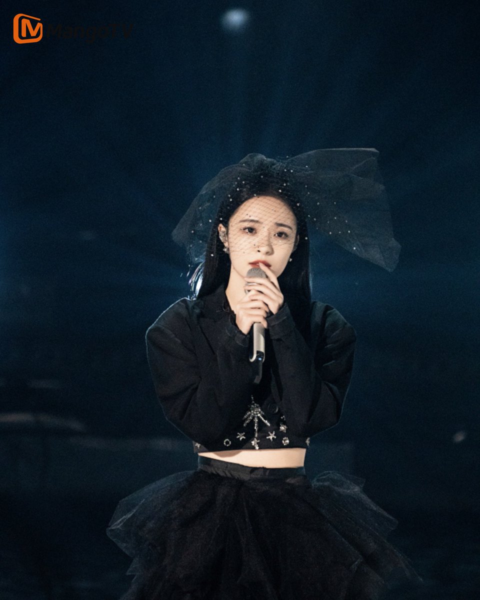 hunantvchina's tweet photo. #RidetheWind2023 EP01 highlights!

Brave and warm, #LeoLi acted who she really is!

Every Friday and Saturday at 12:00 on #MangoTV!
APP👉https://t.co/XN7U42bqpv
Web👉https://t.co/3ZlcEth9h6

#乘风2023 #李莎旻子 https://t.co/1UJ1Gt37E8