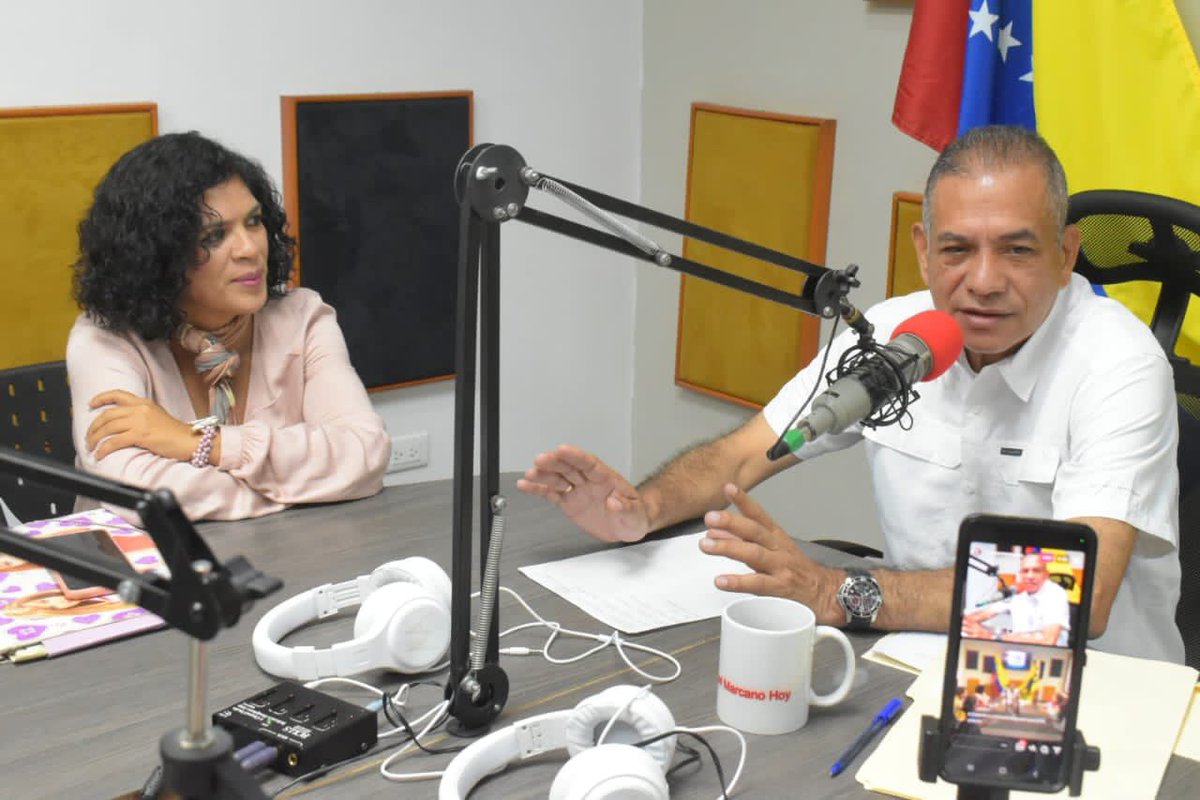 amarcanopsuv's tweet photo. BOLÍVAR: Dios bendiga nuestras familias siempre. Estamos en MAYO y vienen más y mejores noticias para todos y todas . Que nadie baje la guardia, nosotros seguimos trabajando con más fuerza por el bienestar de nuestro pueblo . Feliz inicio de semana . https://t.co/NsLS0N6HlT