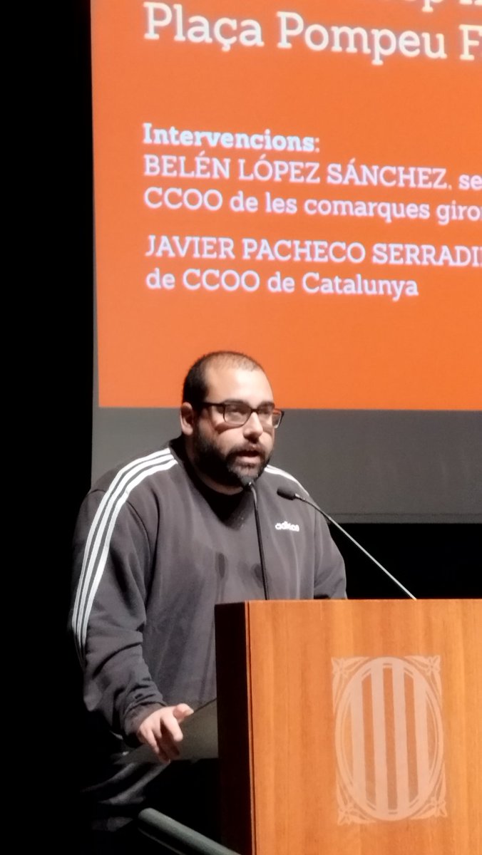 ProdiBlanes's tweet photo. Avui he intervingut a l'auditori Irla de Girona per parlar sobre l'emergencia social de l'emancipació juvenil i que no podem normalizar que la primera causa de mort dels joves entre entre 19 i 24 sigui el suicidi aixo va de les condicions socials i materials de la nostra classe. https://t.co/urrsx8s3lj