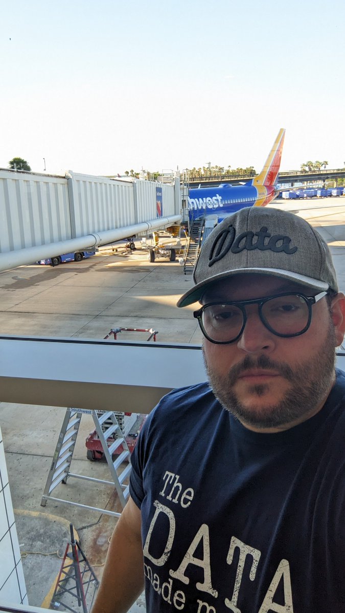 VIZMIXER's tweet photo. On my way to vizfun23!  #data23  #datafam #tc23. Here 😁 ✈️ se you all soon !  Amazing 🤩😍 https://t.co/Fx2Tv3vtF9
