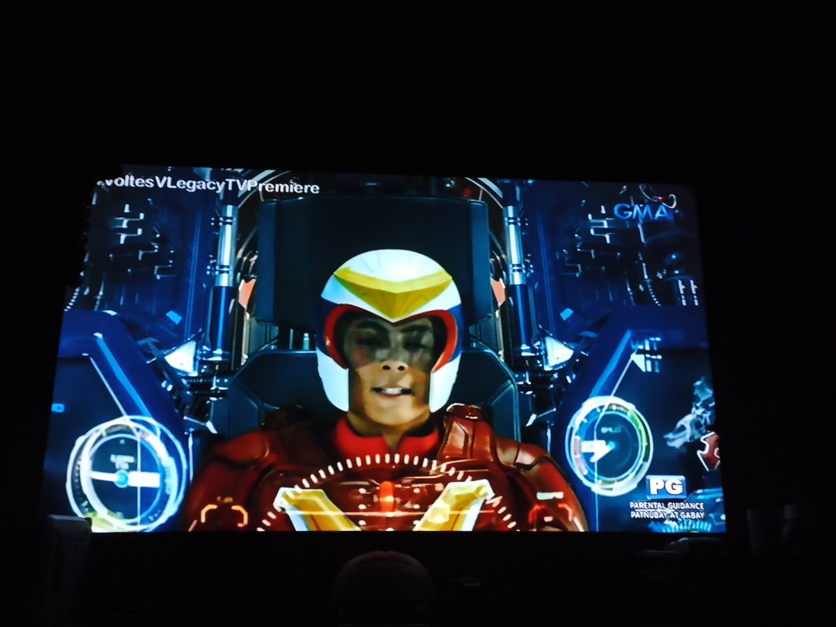 awildear's tweet photo. Nice graphics and good execution. Awesome job for all the #Voltes5Legacy team! Bravo! 👏👏👏 #VoltesVLegacyTVPremiere https://t.co/BhVS2dLixY