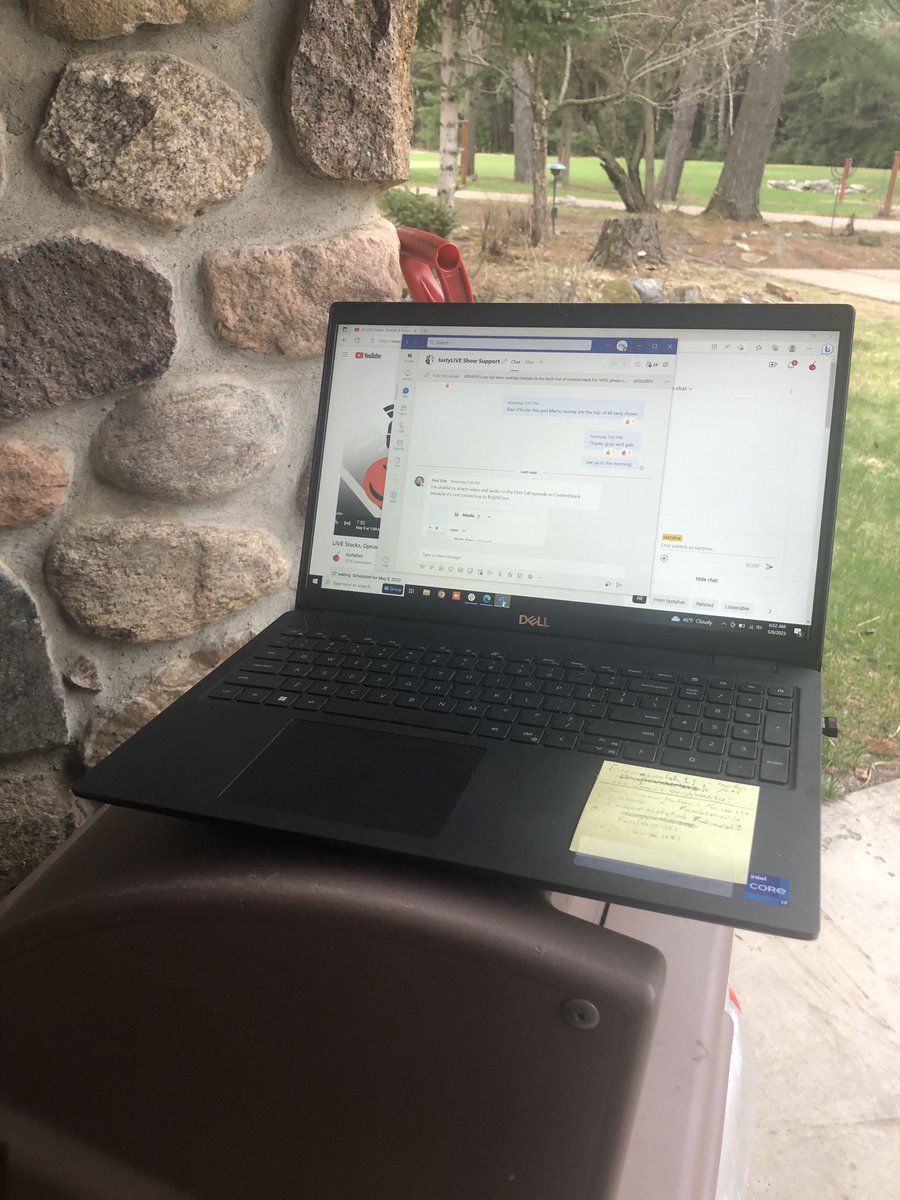 fwalsh1's tweet photo. Currently working from outside the door at Holiday Acres. ISP down at home. #thanksspectrum https://t.co/urK6ecUTsG