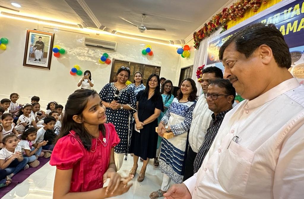 chheda_pravin's tweet photo. Shri.Ghatkopar Vagad Visa Oswal Samaj ORGANISED
#Kids_Summer_Camp2023
More then 150 Students of Vagad Visha Oswal Samaj Participate for 5days..
And One Day Picnic.
Thank you #LadiesTeam of #Ghatkopar Vagad Samaj. https://t.co/PtQkJxrgVA