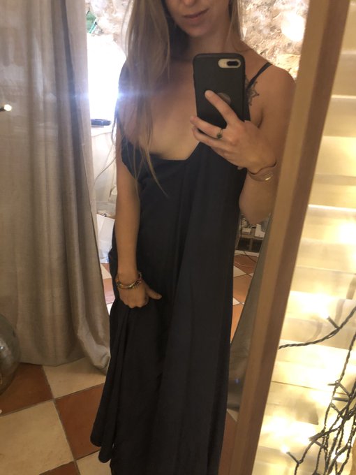 Bonne journ&eacute;e ☀️💋 https://t.co/TuPHVYpTWk https://t.co/d2sPnwQO7W https://t.co/C3TQMrraDR