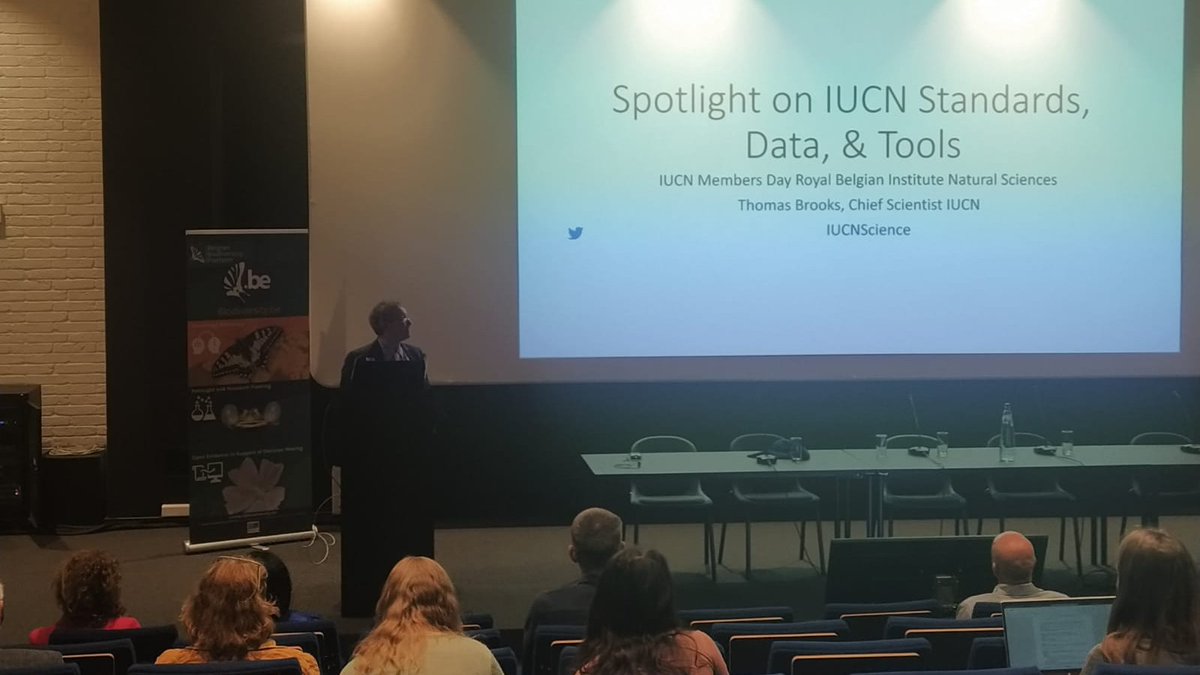 Thomas Brooks, Chief Scientists for @IUCN, puts IUCN standards, data & tools in the spotlight at #IUCNBelgianMembersDay! He takes us through 5⃣ main standards developed with IUCN to assess the state of living species, and their relevance for Belgian stakeholders 🇧🇪