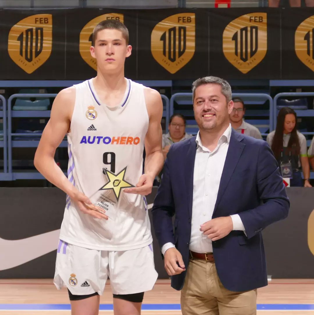 🏆 𝗖𝗨𝗔𝗗𝗥𝗢 𝗗𝗘 𝗛𝗢𝗡𝗢𝗥 del #FEBJuniorM2023:

💥 MVP: 𝗔𝗱𝗮𝘆 𝗠𝗮𝗿𝗮
👌 Anotador: 𝗖𝗼𝗻𝗿𝗮𝗱 𝗠𝗮𝗿𝘁í𝗻𝗲𝘇
💪 Reboteador: 𝗔𝗱𝗮𝘆 𝗠𝗮𝗿𝗮
🤝 Pasador: 𝗘𝗴𝗼𝗿 𝗗𝗲𝗺𝗶𝗻
⭐ MVP de la final: 𝗖𝗼𝗻𝗿𝗮𝗱 𝗠𝗮𝗿𝘁í𝗻𝗲𝘇

#SomosEquipo #Cantera