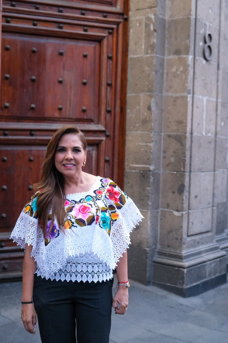 Mara Lezama tweet media