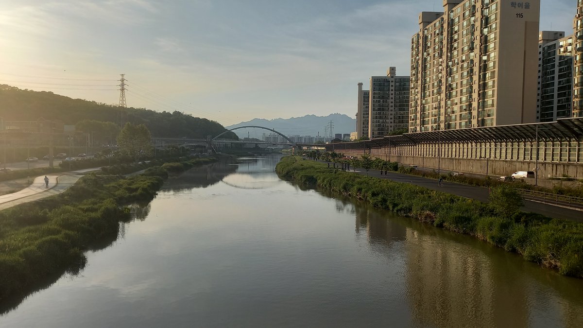 JKD_85's tweet photo. 잔잔함 calmness

#잔잔함 #calmness #생명
#소중한 #고귀한생명 #고결한
#고귀함 #소중 #고귀 #사람
#preciousLife #precious
#소중한사람 #고귀한사람
#존경하는사람 #Noble #Life
#Importantperson #person
#HITO #소중한생명 #소중함
#cartoonist #예술가 #生命
#大切な命 #人 #アーティスト https://t.co/wFn8S1VHgm
