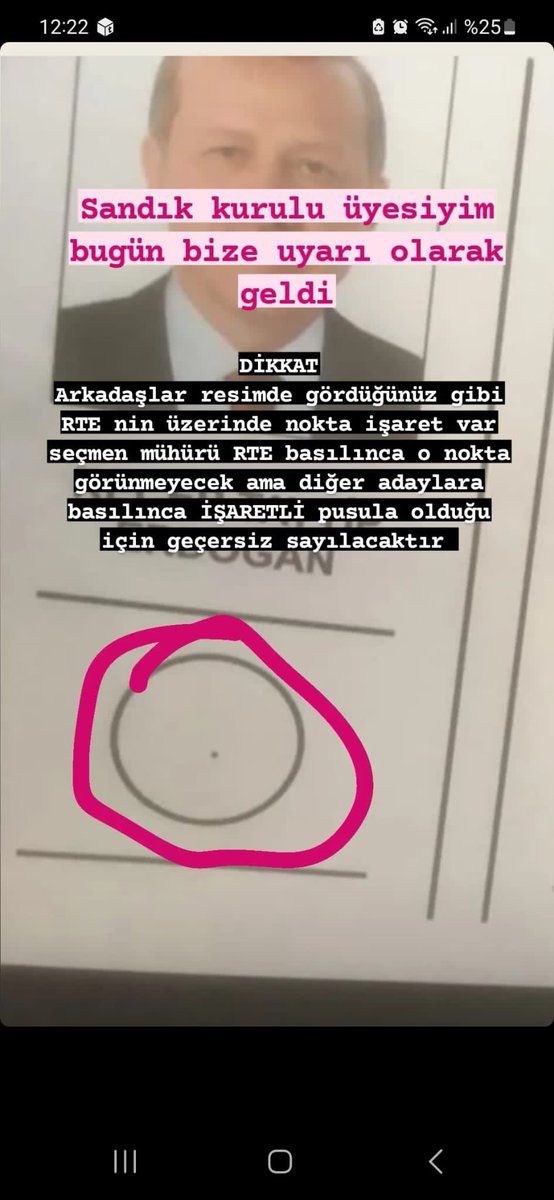 __Feyre__'s tweet photo. Arkadaşlar lütfen pusulanızı kontrol edin. Bazı pusulalarda tayyipte nokta olduğu tespit edilmiş oyu ona basarsanız görünmez ama diğerlerine bastığınızda oyunuz geçersiz sayılıyor. Buna çok dikkat edin!!!!!! 

Adamlar şerefsizliğin kitabını yazmaya devam ediyor. https://t.co/mWFIC4HBJL