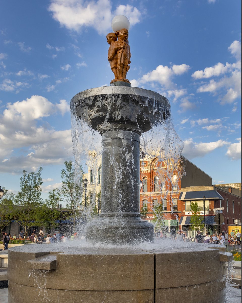 IndyPartnership's tweet photo. It's officially #EconDevWeek!
Thanks to our elected officials for recognizing the value of #placekeeping work and #economicdevelopment professionals who build #qualityofplace projects.
#EconDevWeek #Development #IndyPartnership https://t.co/NbwNlJvziz