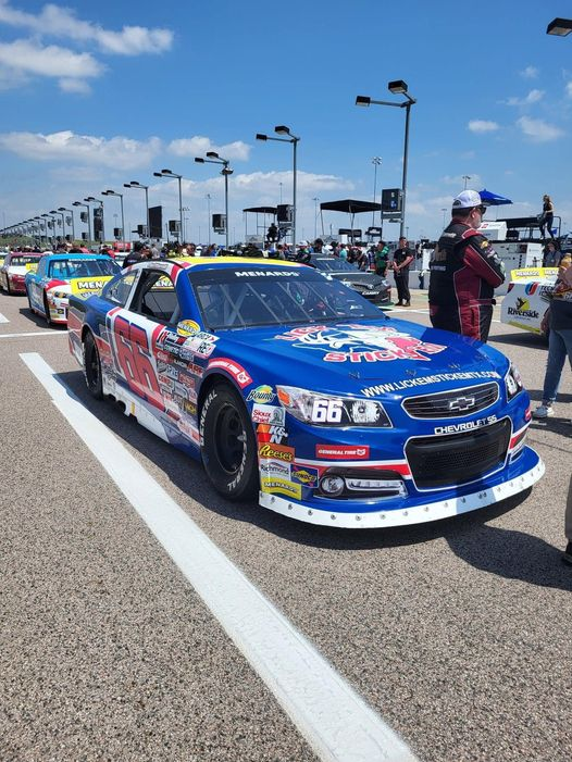 jont66's tweet image. Looking for @CLTMotorSpdwy @ARCA_Racing partners - @iRacing  and @SimSeats  - I think my scheme matches your logos!