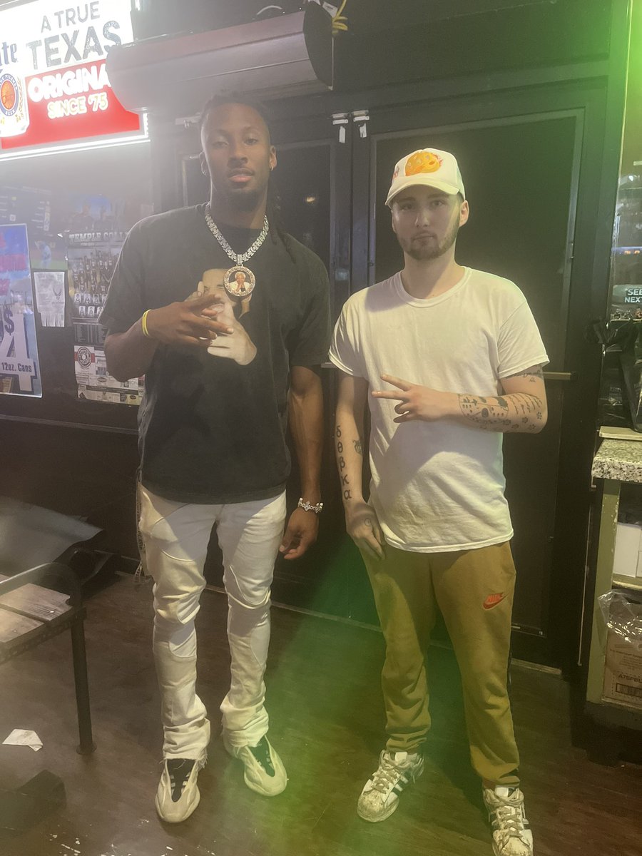 Nuski Droppem (@ndroppem) on Twitter photo What a day it was yesterday… some green gobs and a couple 6 picks cash oh yeah Quentin Jonson came through to grab some food i think I’ve officially fell in love with texas <a href="/BookitWithTrent/">Trent Attyah</a> #tcu #chargers #prizepicks #GamblingTwitter What a day it was yesterday… some green gobs and a couple 6 picks cash oh yeah Quentin Jonson came through to grab some food i think I’ve officially fell in love with texas <a href="/BookitWithTrent/">Trent Attyah</a> #tcu #chargers #prizepicks #GamblingTwitter