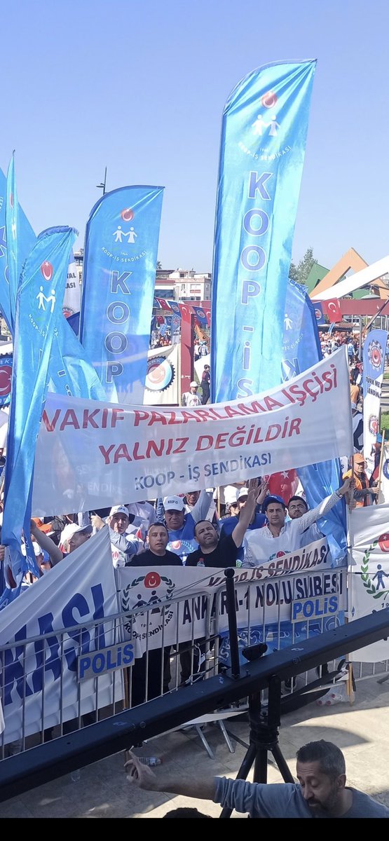 Vakıf Pazarlama Çalışanları Yalnız Değil 🔉Vakıfbank işverenini protesto ediyoruz 🗓️ 10 MAYIS 2023 İSTANBUL 📌VAKIFBANK GENEL MÜDÜRLÜĞÜ 🗓️ 11 MAYIS 2023 ANKARA #VakıfpazarlamaişçisialanlardaHAKKINIARIYOR @csgbakanligi @vedatbilgn @turkiskonf @VakifBank @vakif_pazarlama