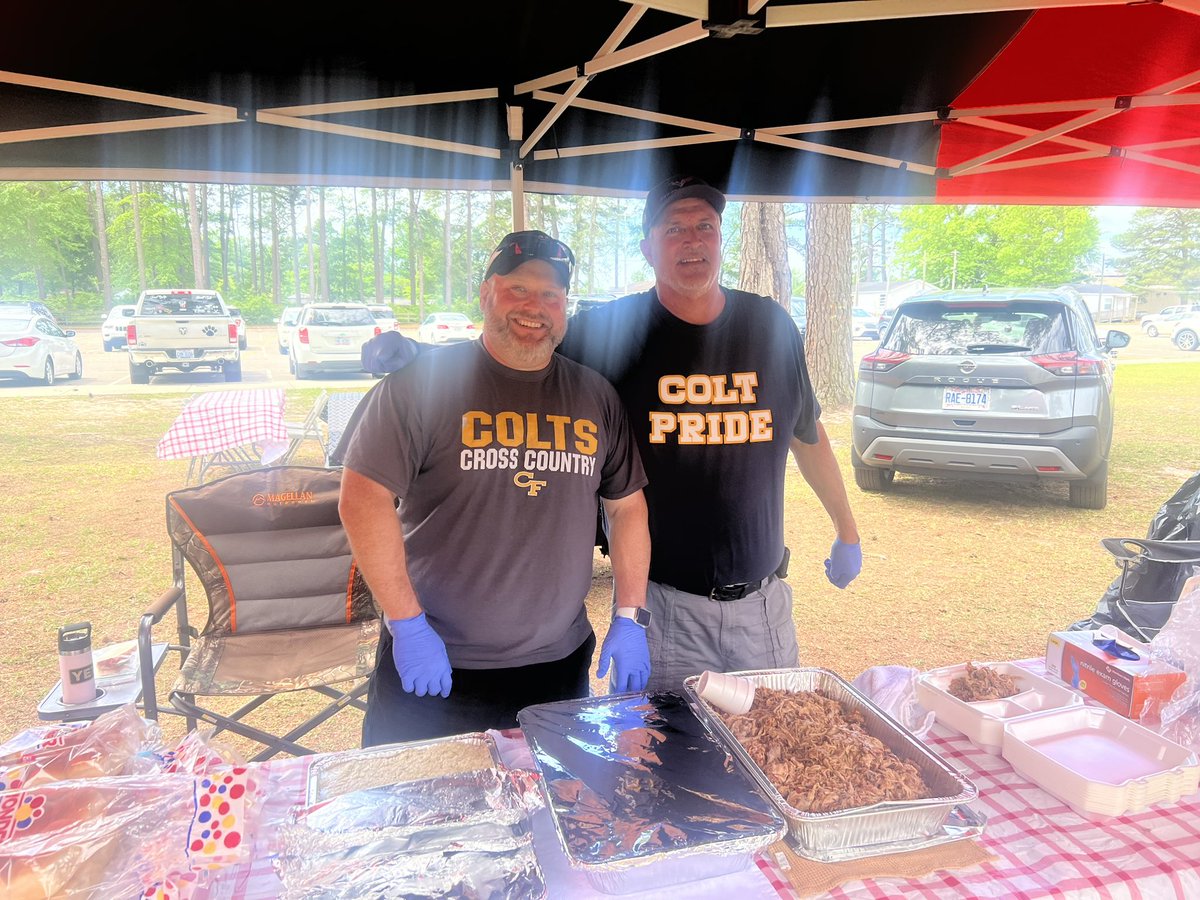 Katie Ross tweet media