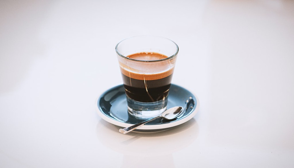 CafeMobileApp's tweet photo. While red eye is famous for its caffeine content, many coffee lovers choose it for the unique flavor obtained by combining drip coffee and espresso.

Read the full article: Espresso-Based Beverages – Red Eye Coffee
▸ https://t.co/C9J6ulmO9F

#RedEyeCoffee #CoffeeAficionados https://t.co/P2DjblsnBW