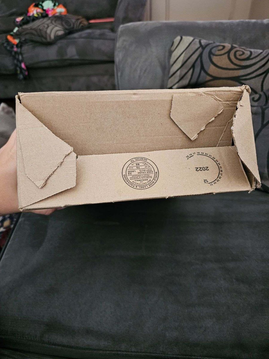 what_up_rich's tweet photo. @Nike get rid of these damn boxes. @FedEx do a better job of watching over your employees. They keep ripping open my packages. @Fedex_steals https://t.co/SarwJFgE3A