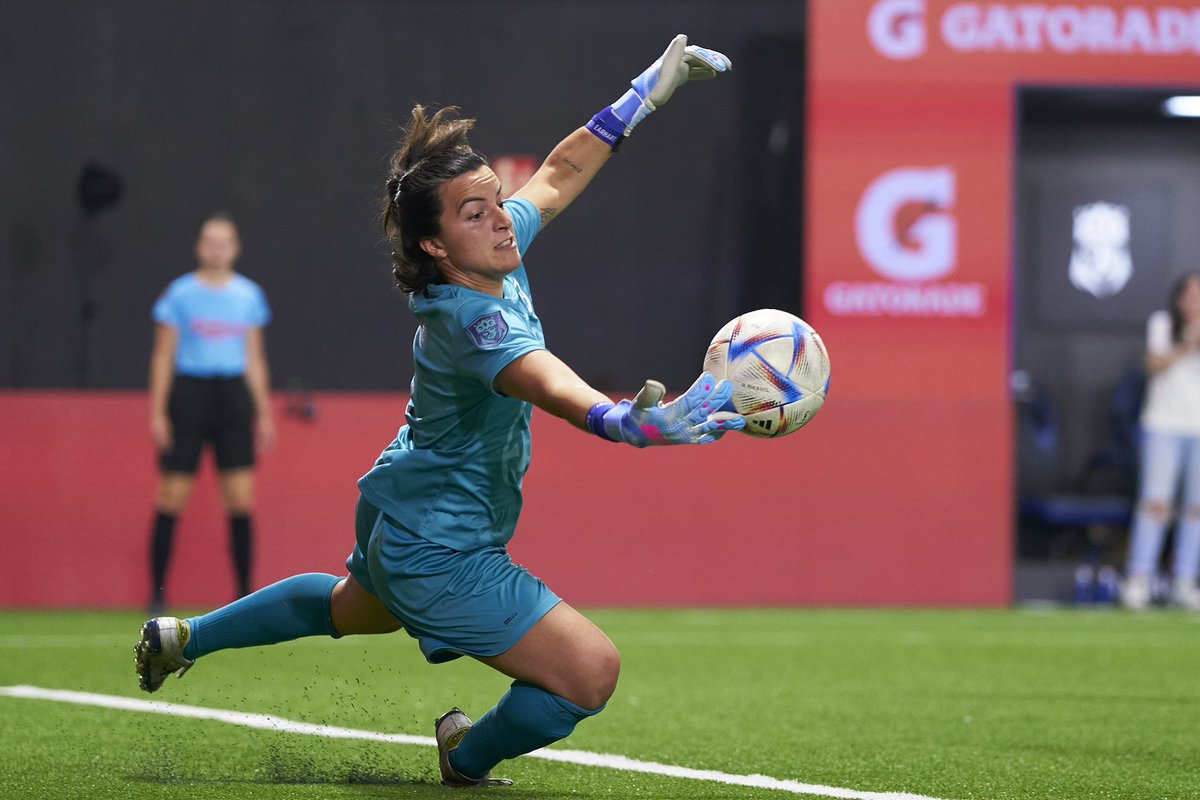1kfutbolclub's tweet photo. Porteria segura con @mimidf1 🔒🧤 https://t.co/B6rsQDzBzV