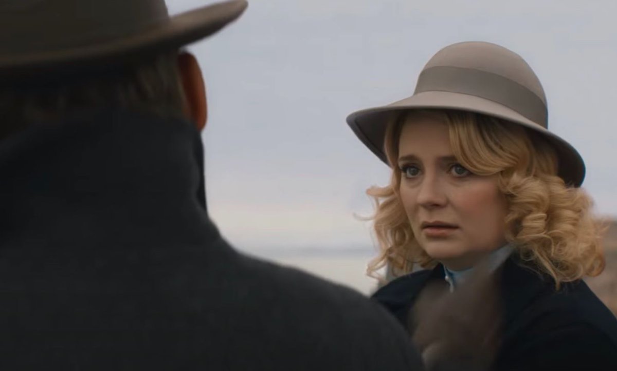 DamonFilmReview's tweet image. Tonight's Film: #InvitationToAMurder A florist in 1930's England receives a strange letter inviting her to an estate on an island; once there, the host is missing, and soon she must use deductive reasoning to determine the fate of everyone at the event, as murder is at place. C+