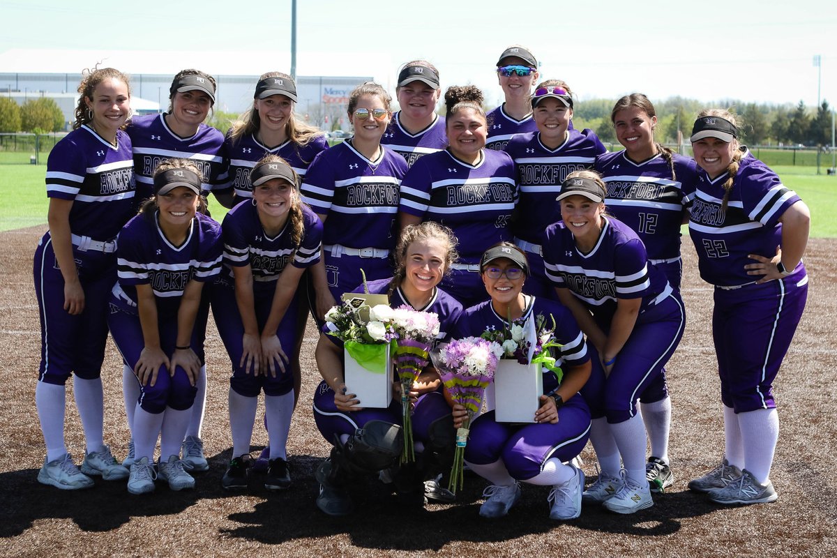 KellyJo_32's tweet photo. We celebrated these amazing seniors on Sunday! Thank you for being great players, teammates, and friends!! We will miss watching you play - thanks for all the memories! We wish you the best on your next journey! 🥎❤️ 
⁦@regent_softball⁩ https://t.co/YRhrJ6Yukh