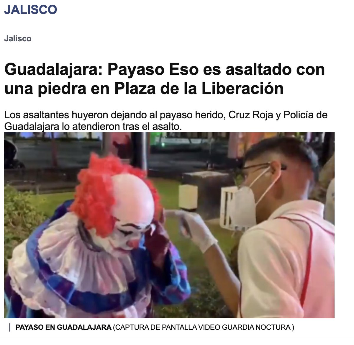 "Aquí todos flot..." *¡PUM! Proceden a partirle su madr@*