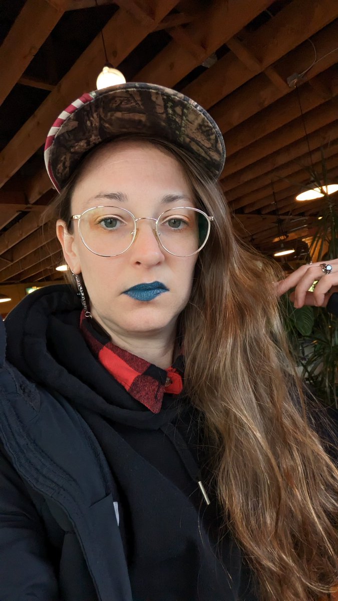 Bonnieferran's tweet photo. My face when my friends don't follow @TPiS_NFT 🤨

#stankface https://t.co/JFpDNNzwPZ
