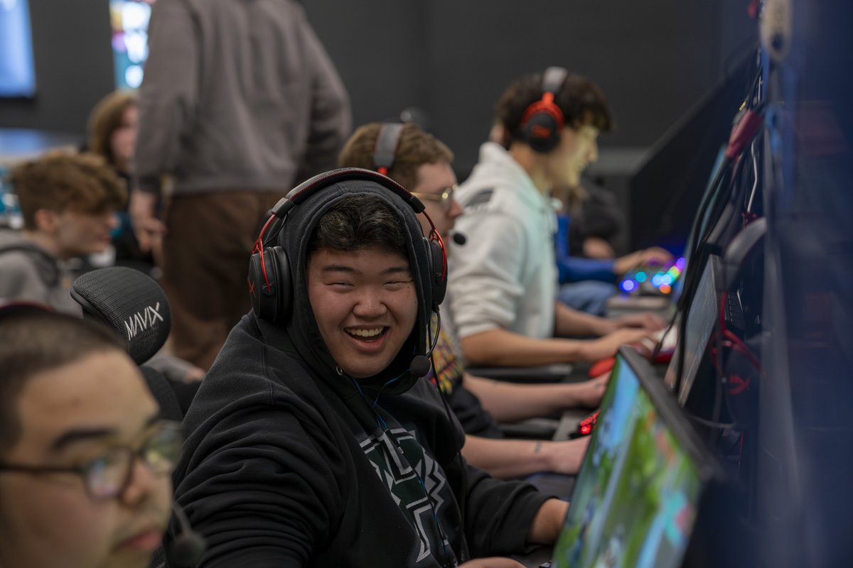 jxtolo's tweet photo. wow.. what an incredible tournament. to the new friends I've met and the Chicago community that have supported us from day 1, thank you to everyone that came out the the #WindyCityValorantOpen!
the #WCVO album is on the way ๐ธ https://t.co/UAARSyBMgF