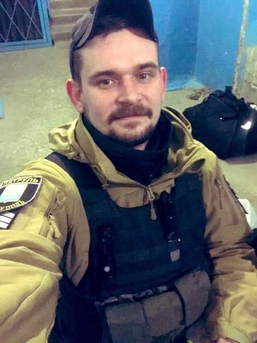 Oldraven6's tweet photo. Даніїл Сафонов лейтенант поліції 🇺🇦 з міста Маріуполь https://t.co/F2z8qhF4eY