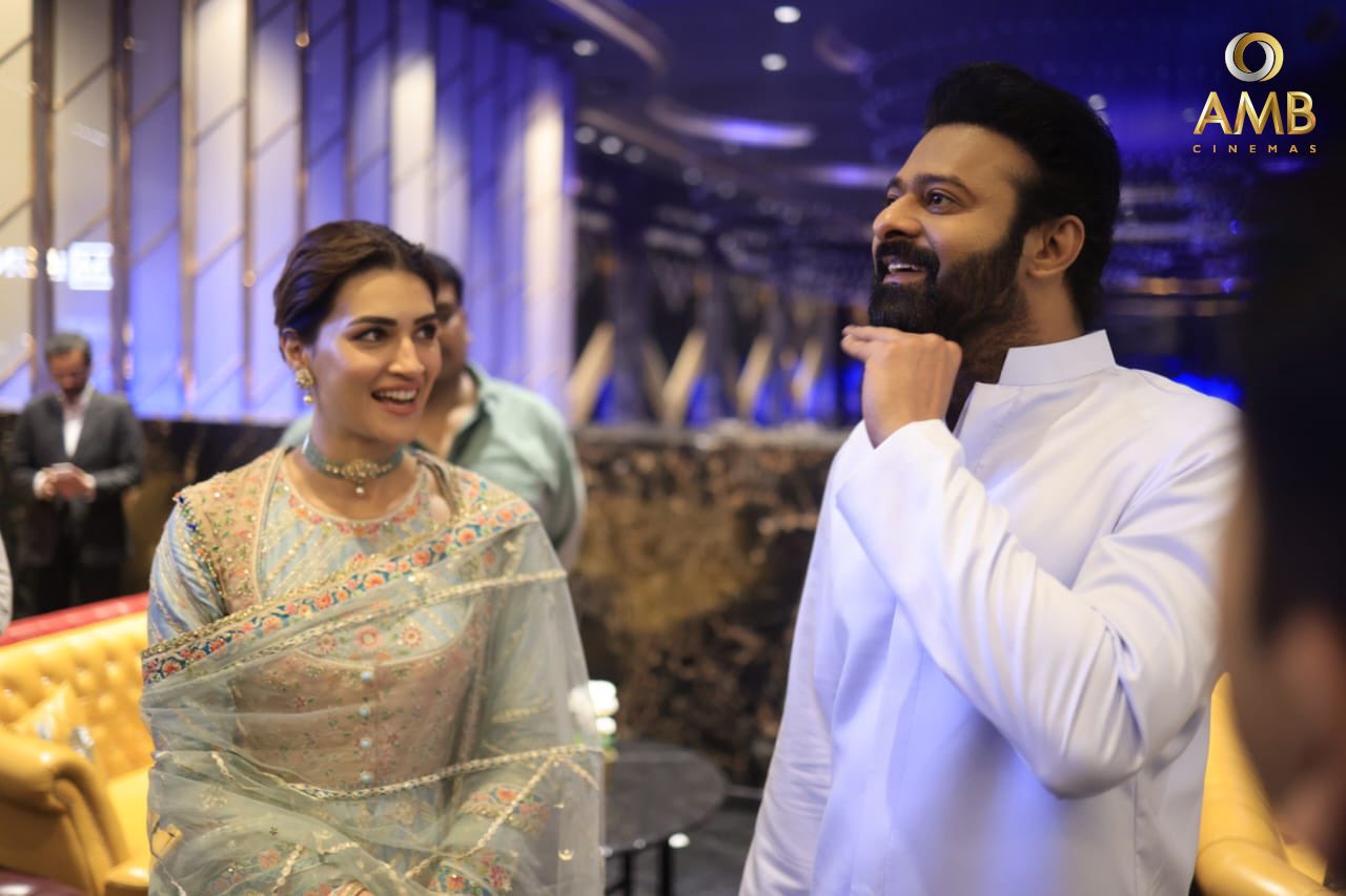 Fvn9rRzWAAARoGS?format=jpg&name=large