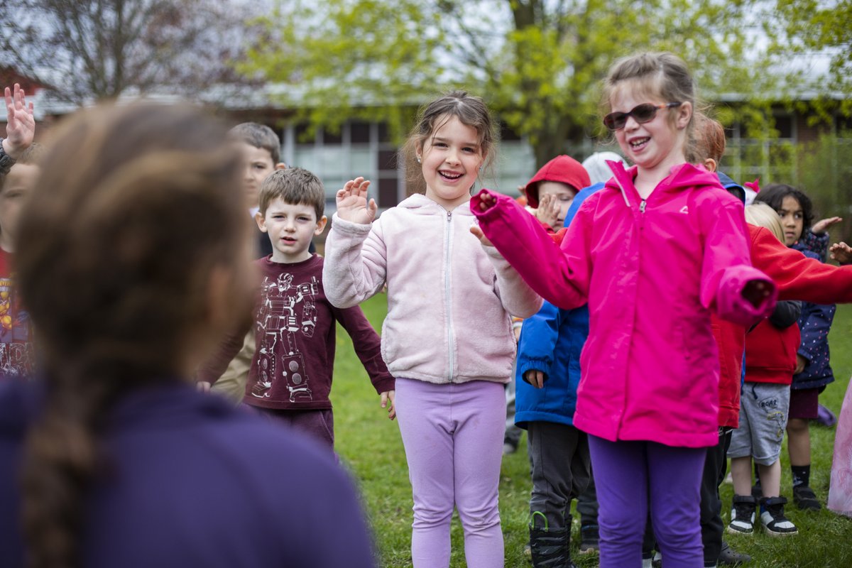 PathwayProject_'s tweet image. We celebrated the our $750,000 Grow Grant from Ontario Trillium Foundation! Thank you Queen Elizabeth for hosting us! We were recognized by MPP Dave Smith, KPR Chairperson Steve Russell &amp;amp; Superintendent James Brake. Great performance by the JK class &amp;amp; puppet show by Glen Caradus!