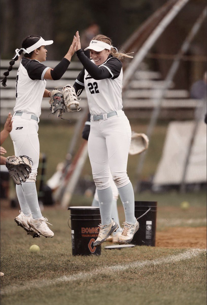 cortney somsky🤍🥎 tweet media