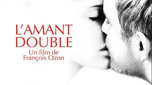 merlinpapin3's tweet photo. .@FredOL69007 #AnecdoteCinéma sur le film #LAmantDouble , Le film, librement adapté du roman Lives of the Twins de Joyce Carol Oates, est un thriller sur le thème du double maléfique. La réalité y est floue et mouvante, le film présentant un ensemble de fantasmes de l'héroïne