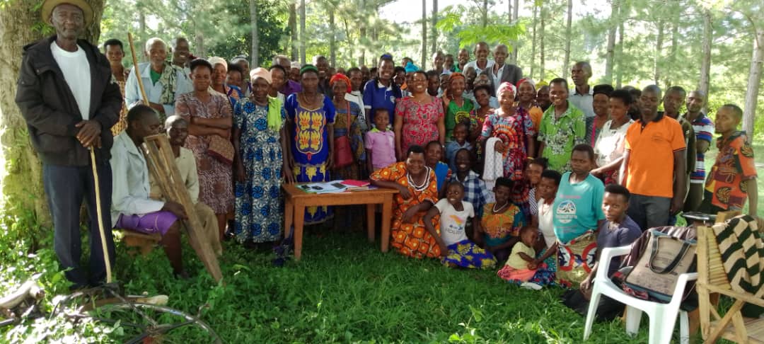 albinismumbrell's tweet image. Persons with disabilities in Kyabandara Parish posing for a group photo after a meeting aimed at creating awareness about the SIELEH Project and drawing action plans for group formation.

#TogetherForInclusion