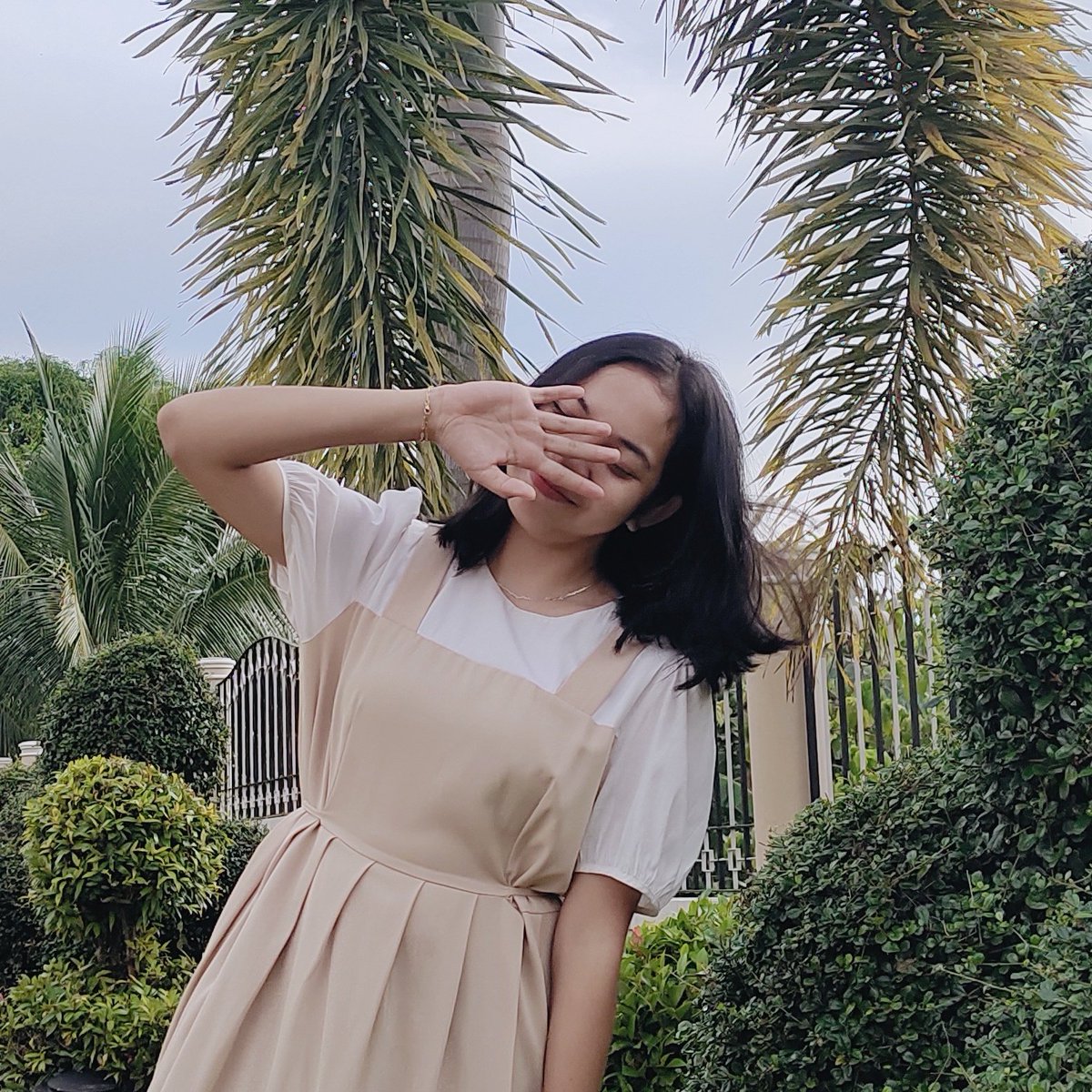 itz_JelMoon's tweet image. #NewProfilePic perhaps, the beauty within me needs to shout louder ✨😅