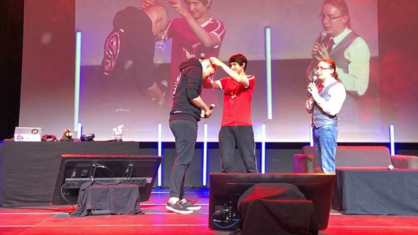 RVSGamingFR's tweet photo. Félicitations à @Yugo_V2 qui remporte le tournoi TFT du Verdun Joystick Players ! 🔥
Avec un beau top 2 pour @RVSKayliadan et un top 4 pour notre @RVSTavalus 💪

Merci à nos partenaires @MoselleCD57 @theriftmetz @LDLC Metz Augny / Thionville,  Sköpe et @BornyBuzz https://t.co/2MdxW3KVND