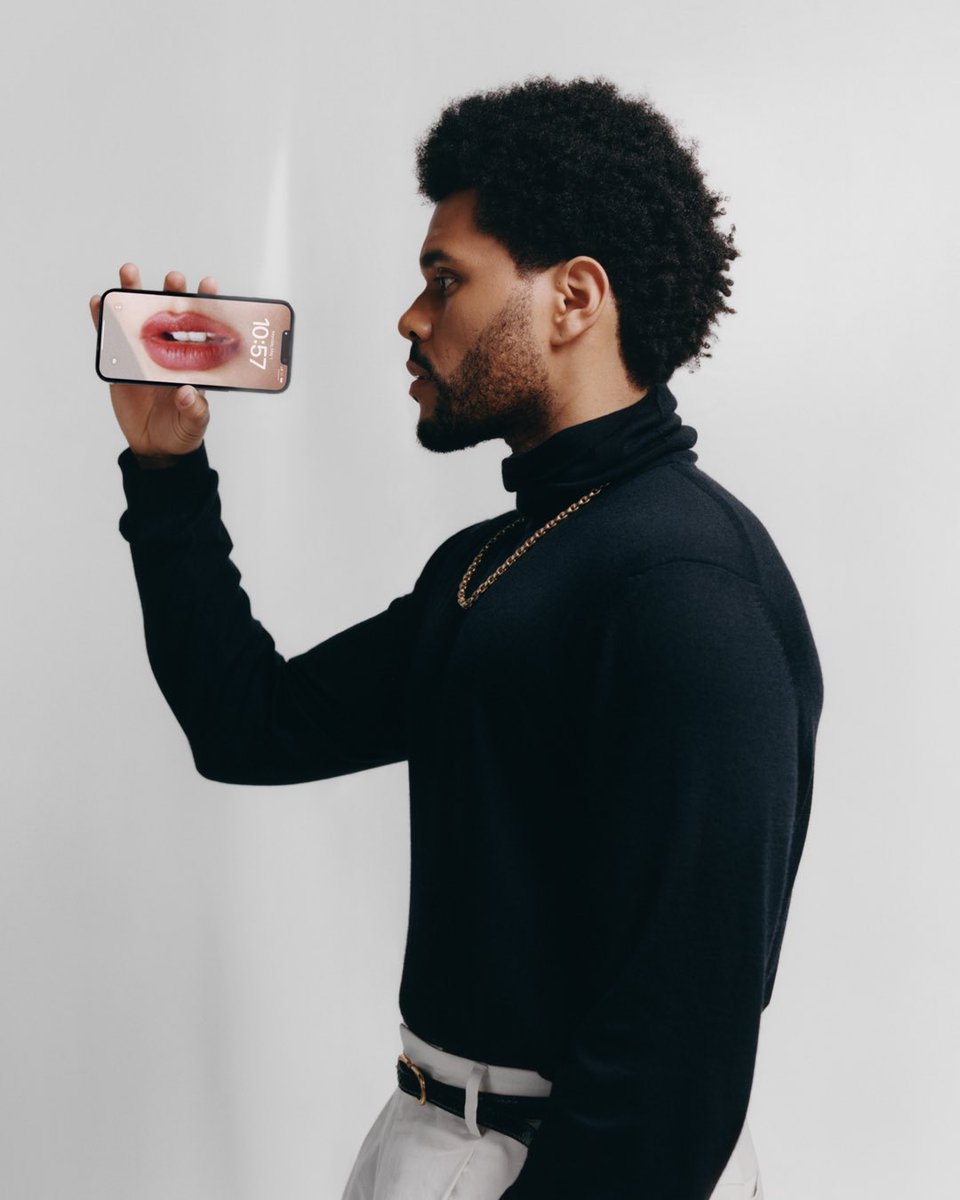 The Weeknd FR tweet media