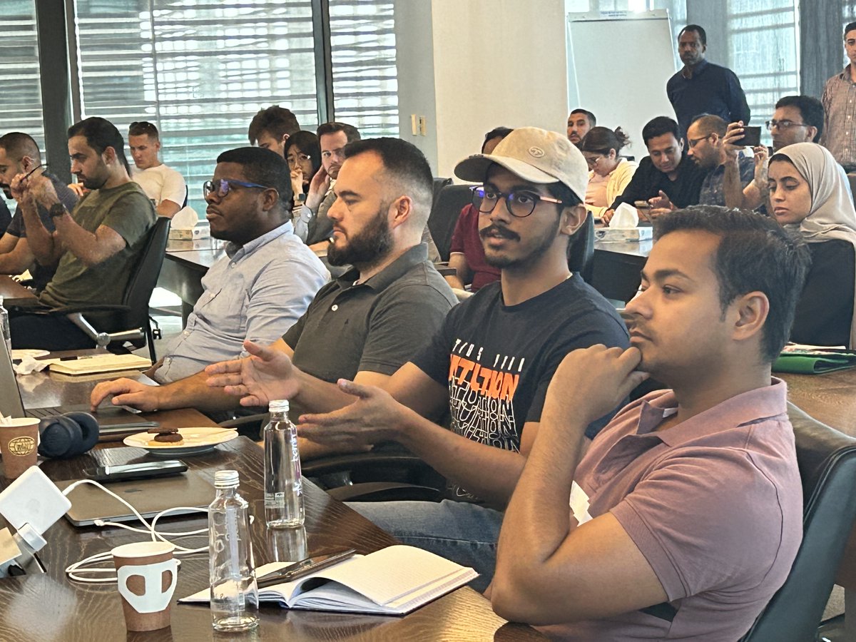 Congratulations to Lekhraj Amin for delivering a very successful technical seminar on Life Cycle Assessment #LCA and its importance in technology development. 
Learn how our team can provide engineering support for your projects #KAUST rtp.kaust.edu.sa/research-trans…