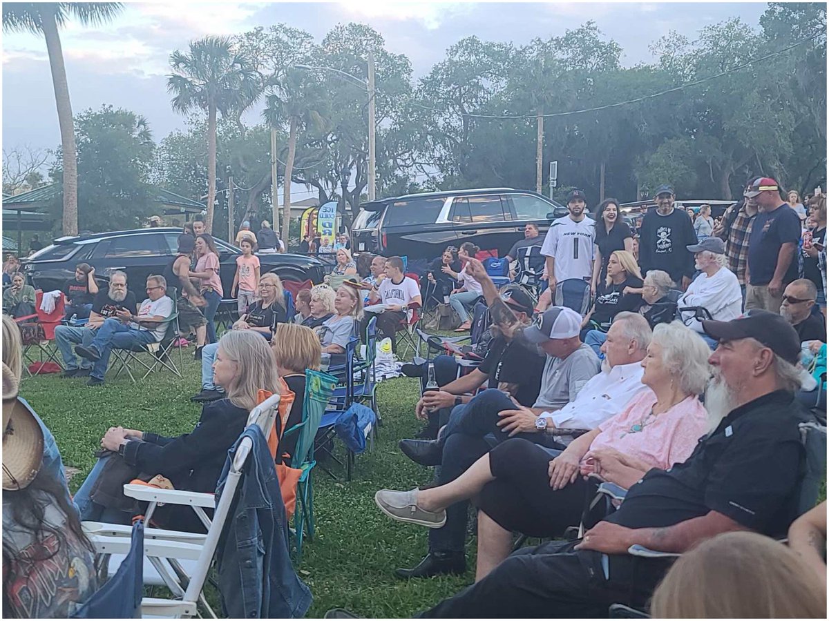 FieldsCadillac's tweet image. Feast your eyes on the deliciousness that was the #GreencoveSprings #FoodTruckFriday event, with #FieldsAuto Group &amp;amp; #FieldsCadillac! Thank you to everyone who joined us! If you missed out, join us for the next one coming up on June 2nd. Learn more @ greencovesprings.com/287/GCS-Food-T…