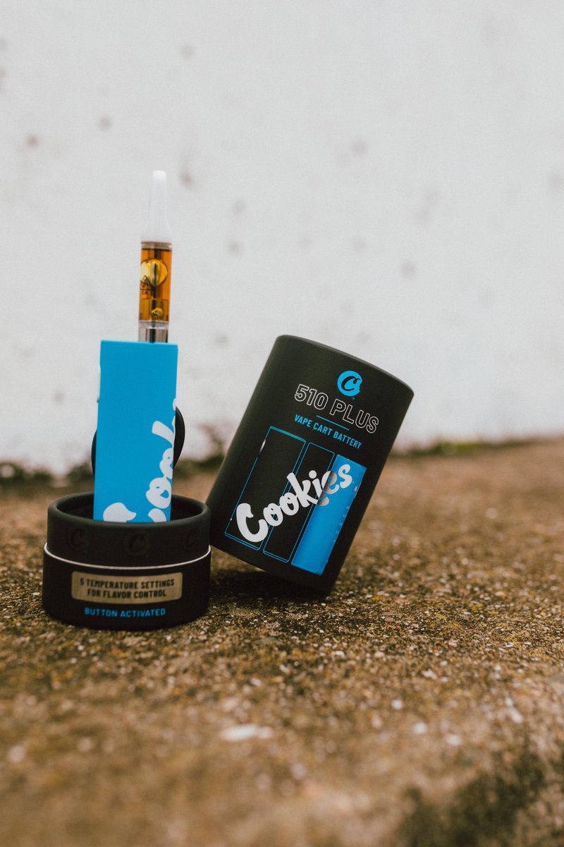 RIS_BULILIEN's tweet photo. 💥BULILIEN復��プレゼント企画②🎁💥

今回の🎁は日本では絶対に手に入らない...

🍪Cookies 510 Plus Vape CartBattery🍪

こちらを1名様に🎁いたします🤝

💥参加条件💥
・BULILIENをフォロー
・この投稿をいいね&amp;RT

⏰参加受付期間・発表⏰
・5月20日(土)21時〆切後発表

https://t.co/GcVck8w4Rn https://t.co/sdiuxrHlva