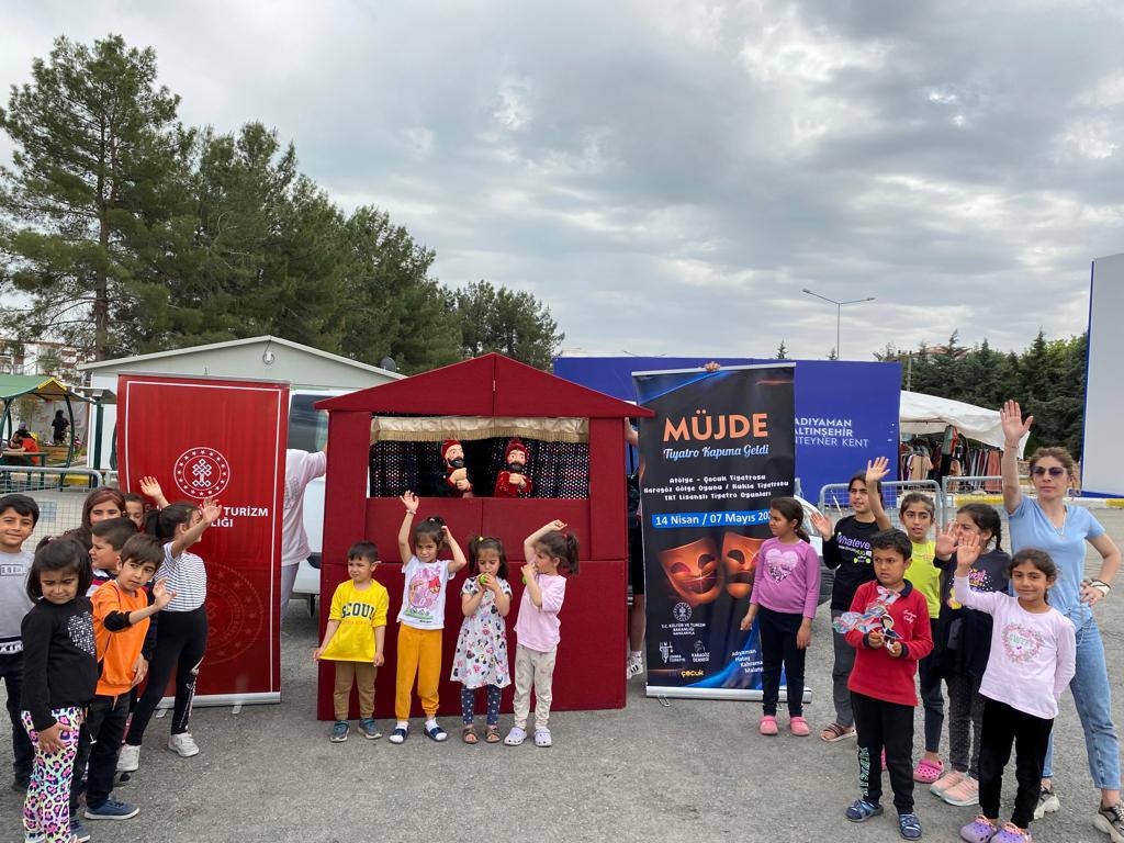 Özel Tiyatrolar Girişimi Derneği tweet media