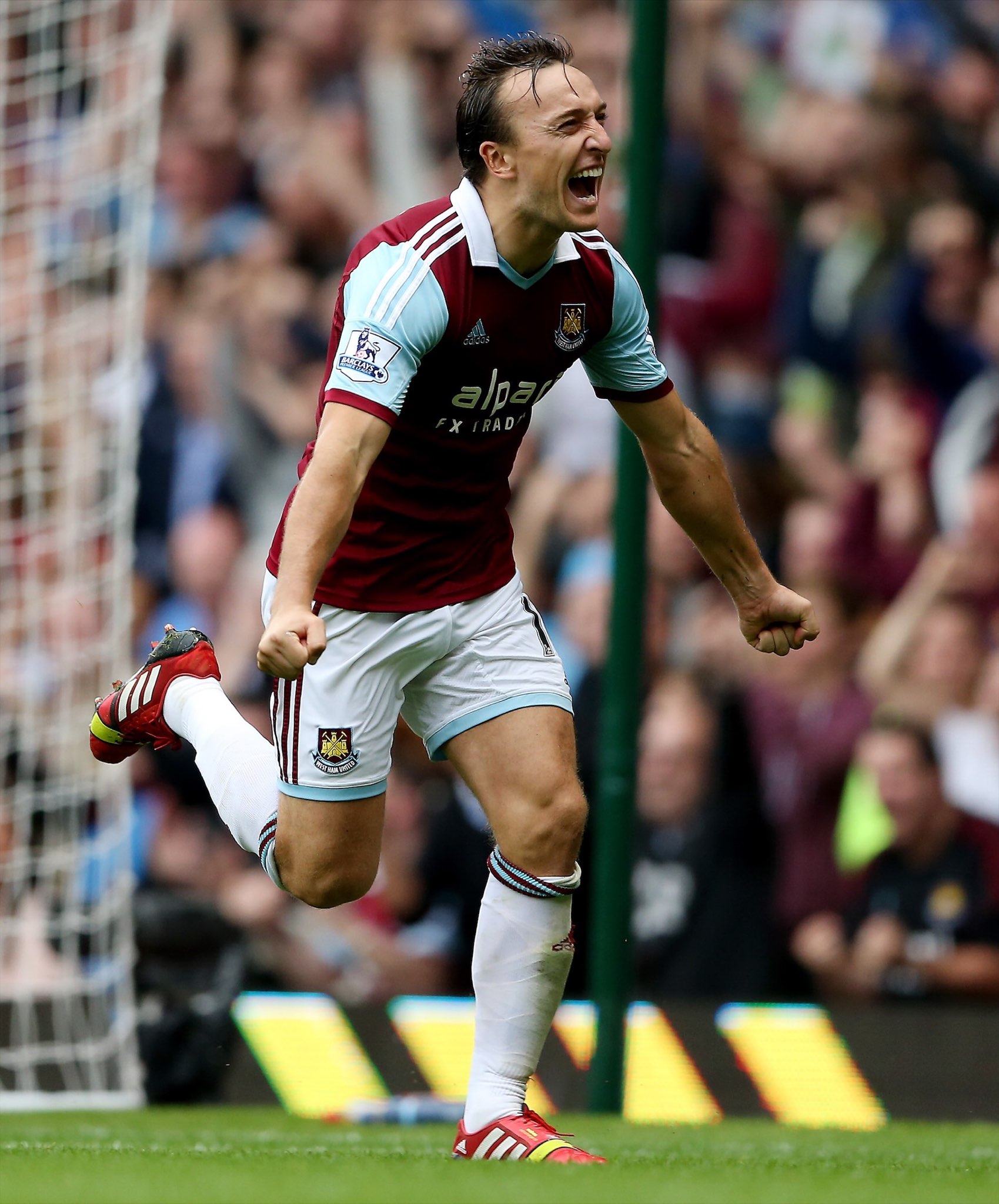   Lives and breathes West Ham Happy birthday, Mark Noble  || || 