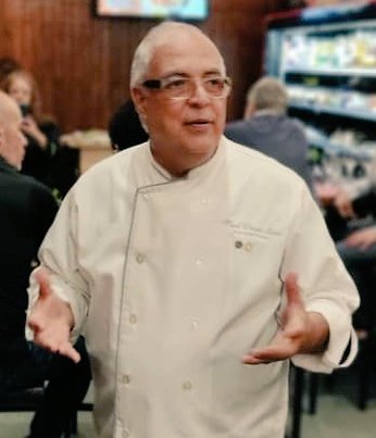 No olvides saborear la vida, la comida, cualquiera que sea tengas sobre tú mesa y encuentra un momento del día, para elevar tu mirada hacia lo alto y agradecer por el milagro de la salud, ese misterioso y fantástico equilibrio interno. Nunca dejes de maravillarte..."¡Feliz lunes!