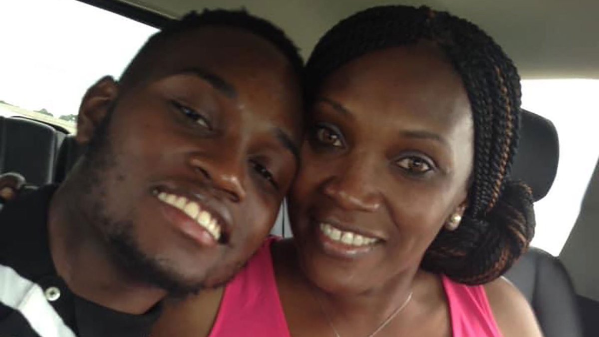 DontBotherKeiti's tweet photo. Ahmaud Arbery would have celebrated his 29th birthday today had 3 White men from Brunswick, Ga. not chased him down, had him running for his life and murdered him in the middle of the street in cold blood. 

His crime? Being a Black man jogging

He should be here.

#AhmaudArbery https://t.co/jAcL42fA6d