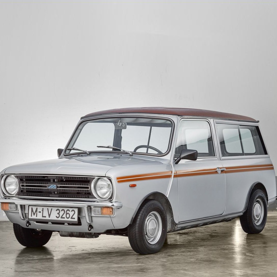 MINI_Turkiye's tweet image. MINI Clubman'in geçmişten günümüze kusursuz tasarım yolculuğu, Final Edition ile zirve yapıyor. 🤎

#MINI #Clubman #FinalEdition