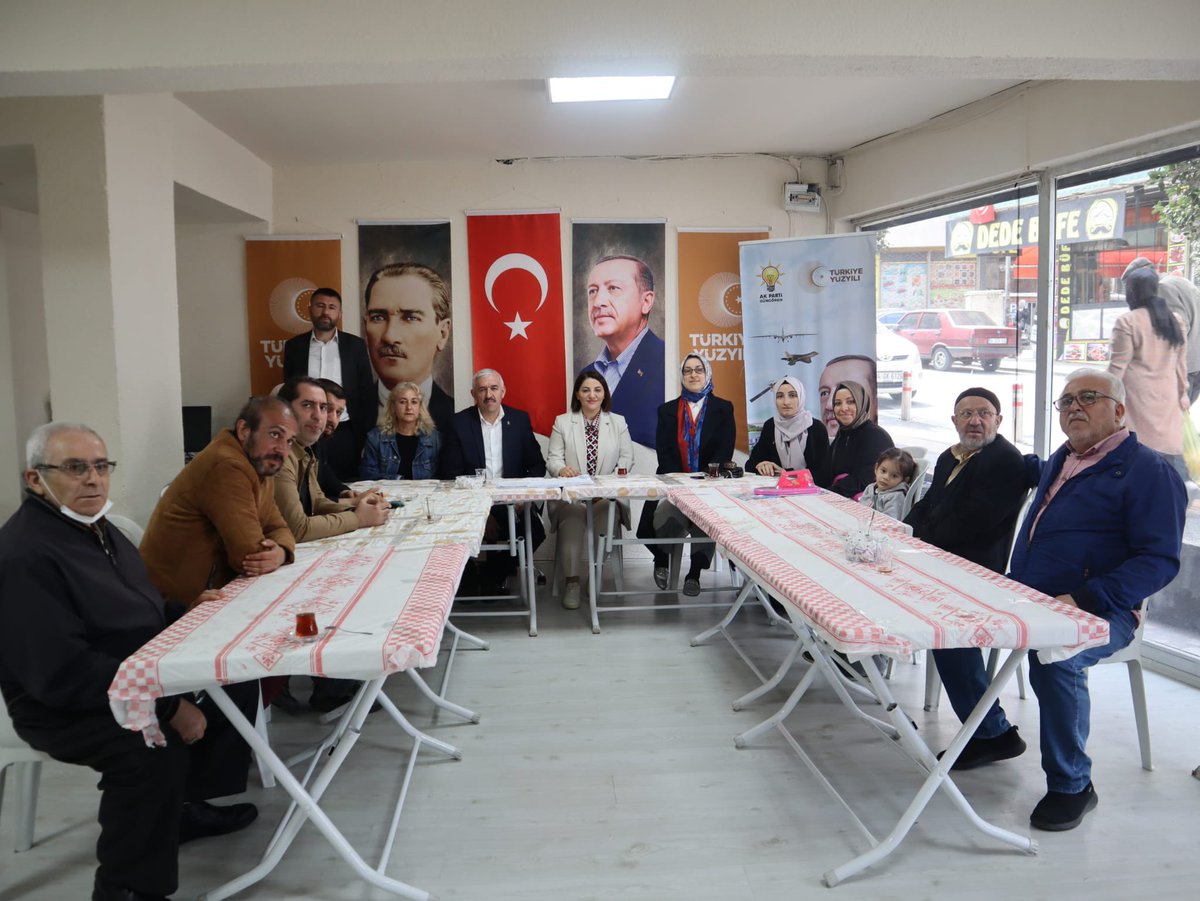 avsengulk's tweet photo. Durmadan, daha iyisi için devam! 

Büyük İstanbul Mitingimizde 1 milyon 700 bin İstanbullu ile buluştuk. Daha fazlası için, daha fazla İstanbullunun gönlüne dokunmak için çalışmaya devam ☑️

Güngören'imizde Mareşal Çakmak mahallemizde seçim irtibat büromuzu ziyaret ettik. Teşkilatımızın büyük buluşmamıza olan deste��i için teşekkürlerimizi ileterek saha çalışmalarımızı değerlendirdik. 

#AdımAdımİstanbul
