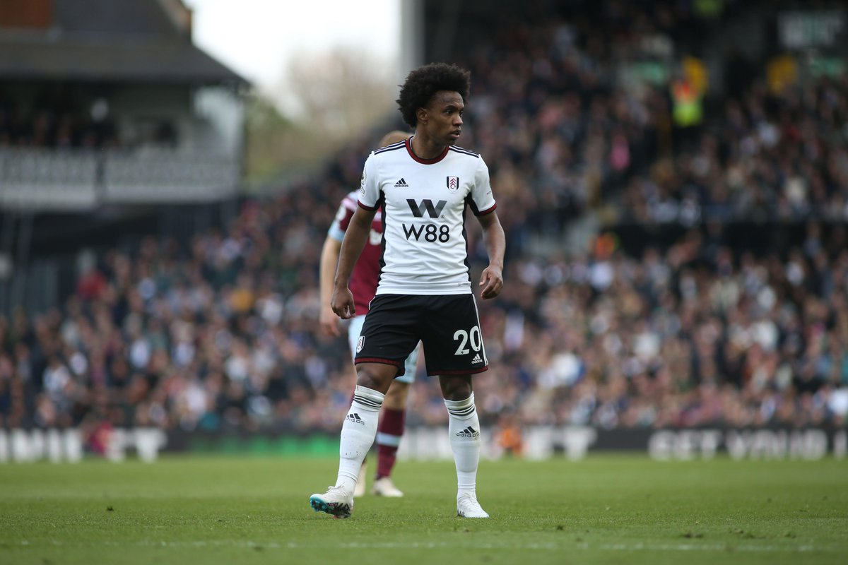 playbabaijebu's tweet image. Most Premier League free-kicks scored by Brazilians:

🇧🇷 Willian - 7 🆕
🇧🇷 Philippe Coutinho - 6

The Fulham winger is out in front!

#FULLEI | #PremierLeague