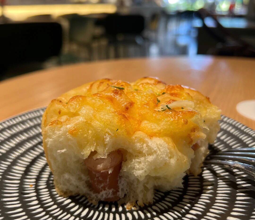 KellyTslo's tweet image. enjoy the lunch moment