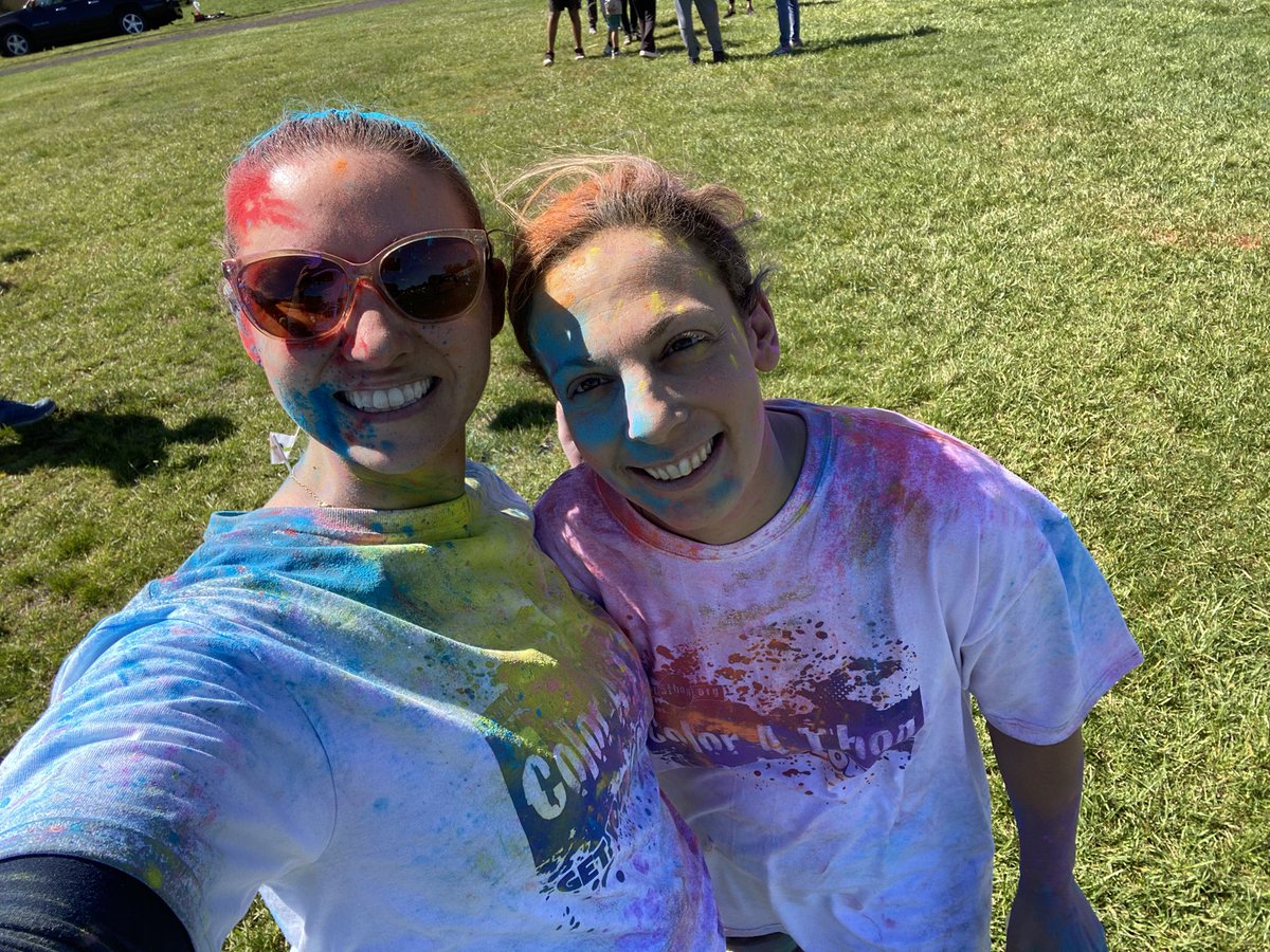 RebeccaDuganAPM's tweet photo. Well, we had a blast!
Thanks @MrsFrang Ms Rubinsky and @WestBrook_Param for a great morning at the #ColorRun #ColorAThon https://t.co/5gX0aV1P7c