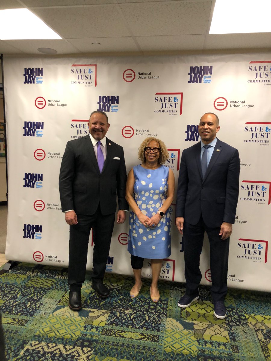Proud to host #SafeAndJust Communities Summit and partner with @NatUrbanLeague  @verainstitute 
@Arnold_Ventures @PublicWelfare, community leaders & more.  Engage with the actors working for safe &just communities. @JohnJayCollegeFPS.